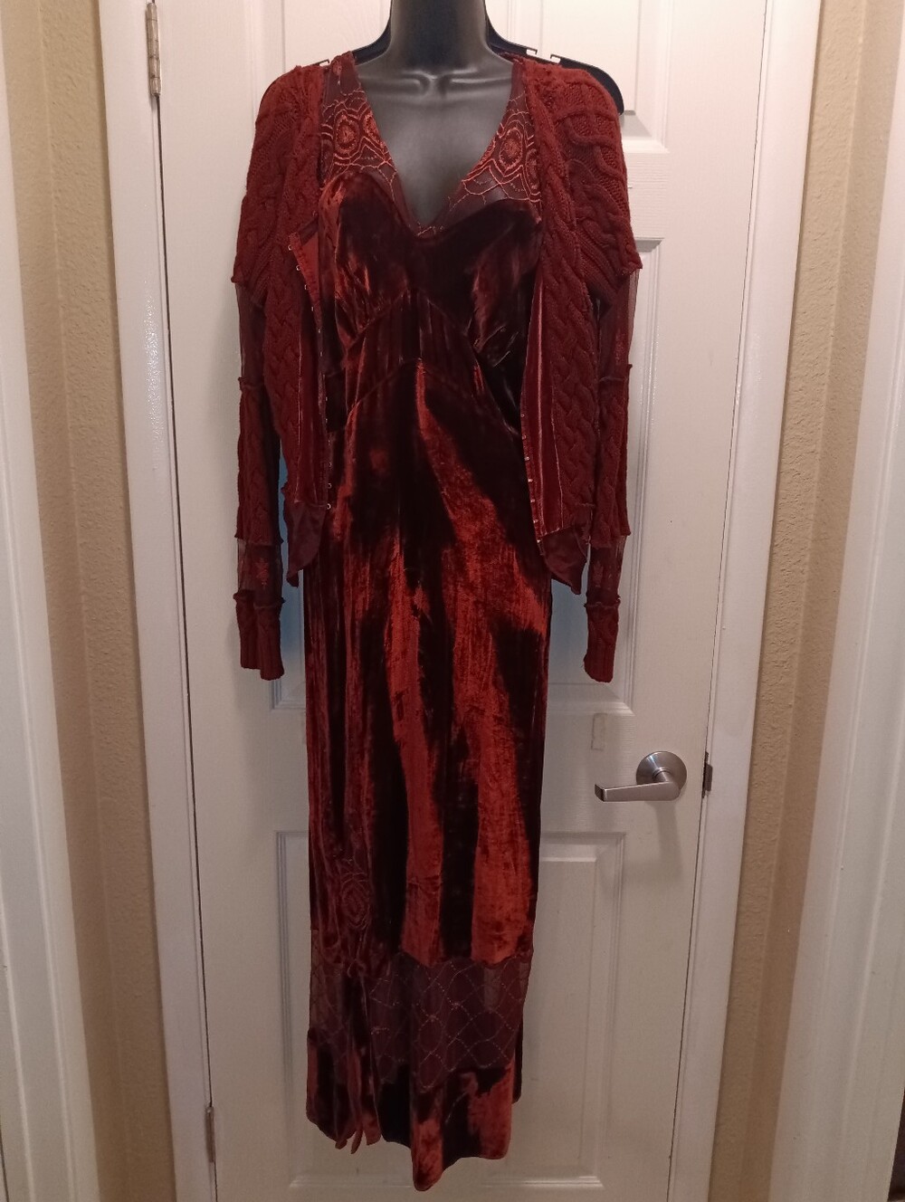 Rare Steffi Dobrindt Women's Velvet Maxi Dress in Deep Maroon 2Pc Set Price Firm